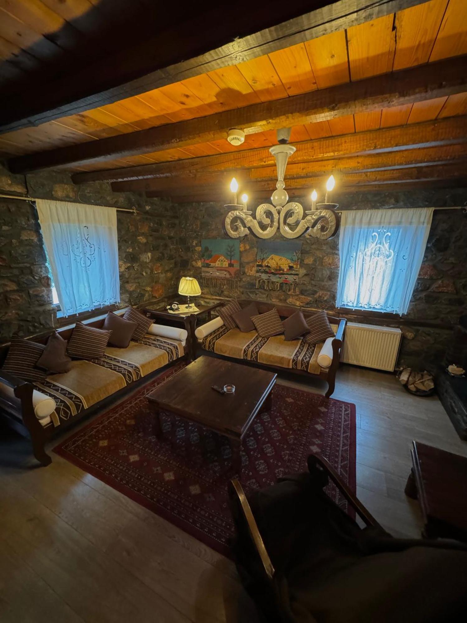 Chalet Asteras Tou Vorra Agios Athanasios  Exteriör bild