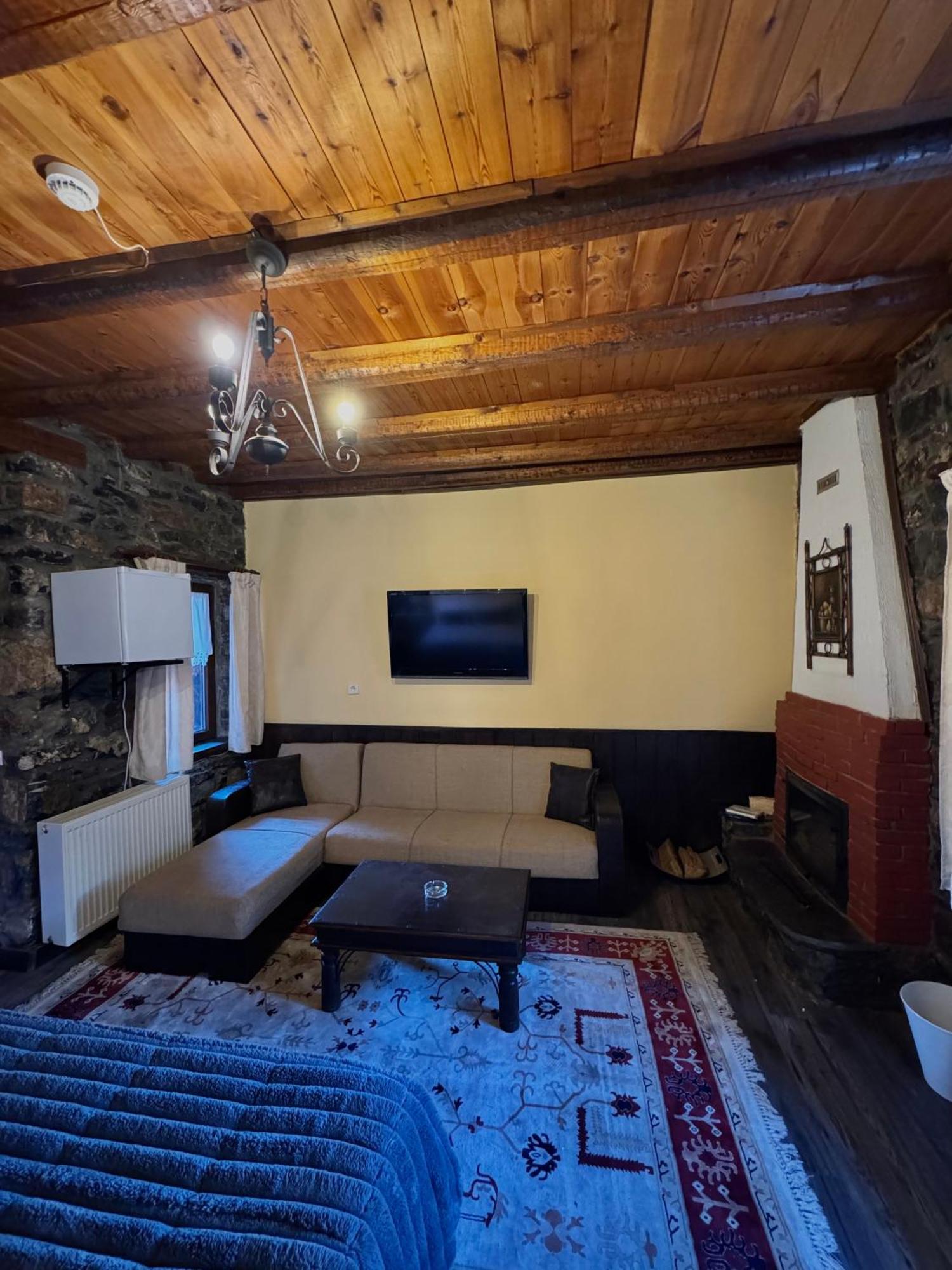 Chalet Asteras Tou Vorra Agios Athanasios  Exteriör bild
